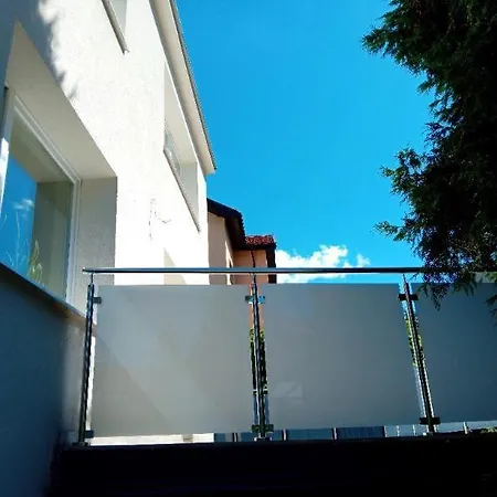 Apartment Oasis On The Hill, 10 Minut From Old Town *