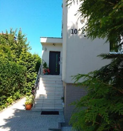 Oasis On The Hill, 10 Minut From Old Town Apartament *